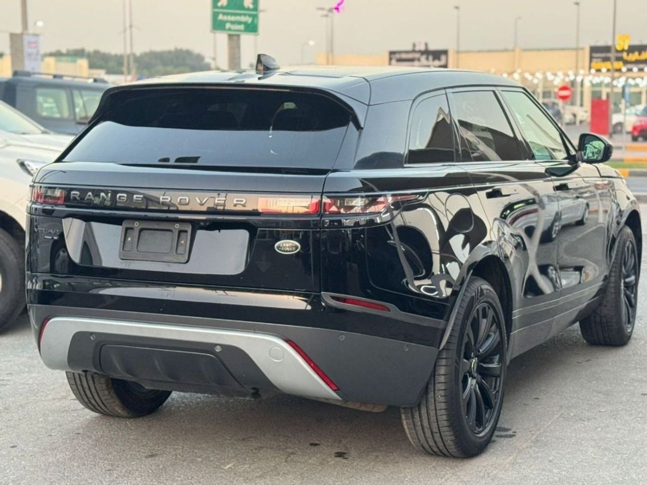 Land Rover Range Rover Velar P250 R-Dynamic SE 2.0L