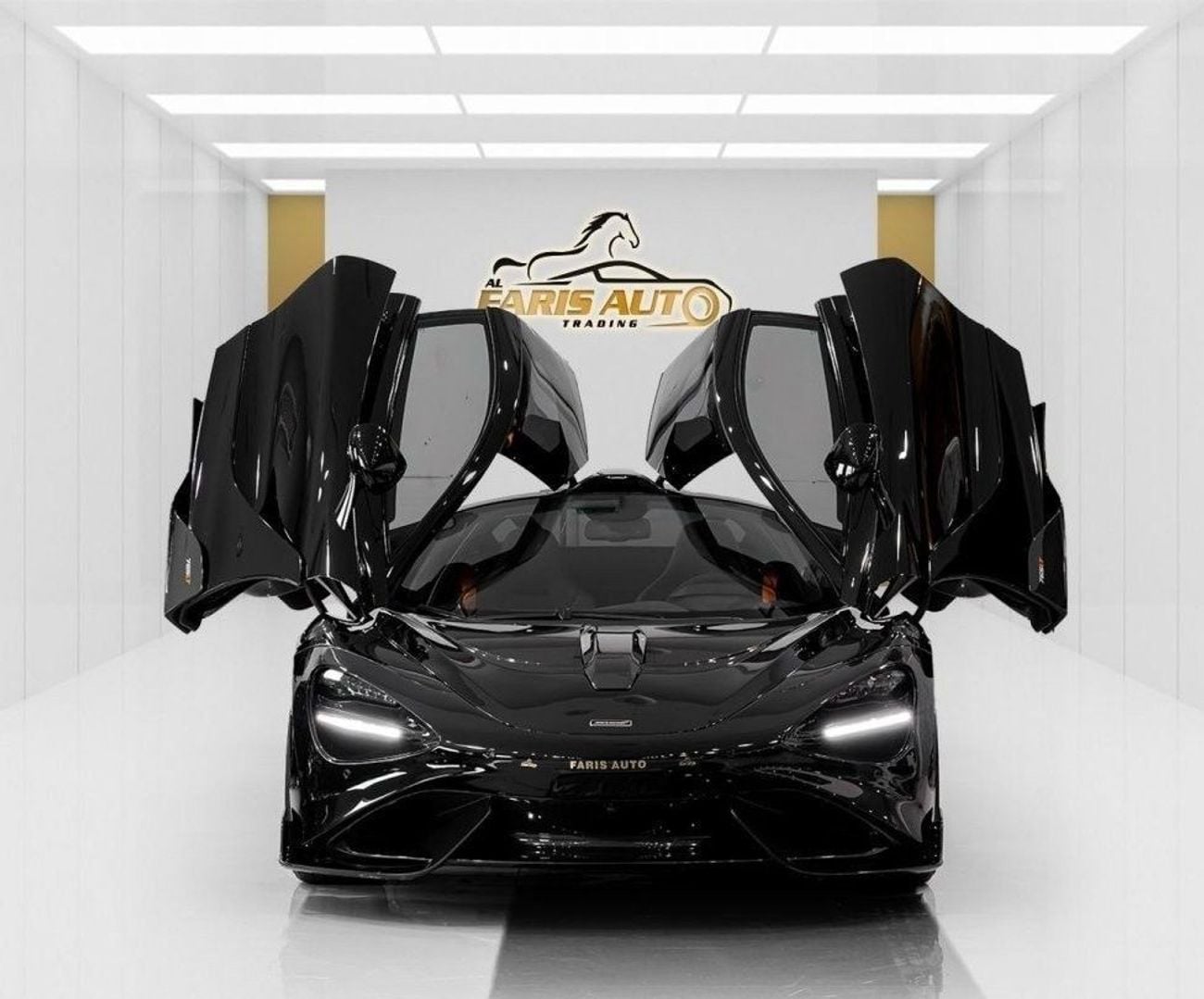 McLaren 720S Std 720-S UPGRADED TO 765-LT - GCC -EXHAUST SYSTEM + 999K GOLD IN EXHAUST + FULL CARBON FIBER EXTERI
