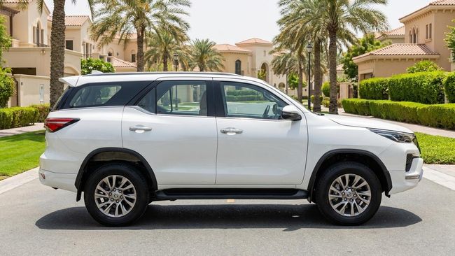Toyota Fortuner VXR, миниатюра 22