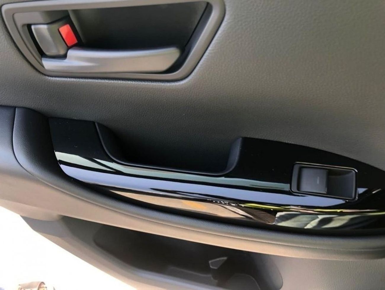 Toyota Land Cruiser GXR