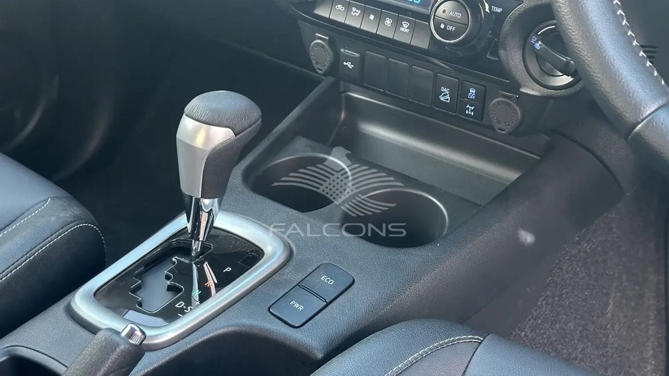 تويوتا هيلوكس SGLX 2.8L Diesel 4WD Double Cab | Full Option | Auto | RHD