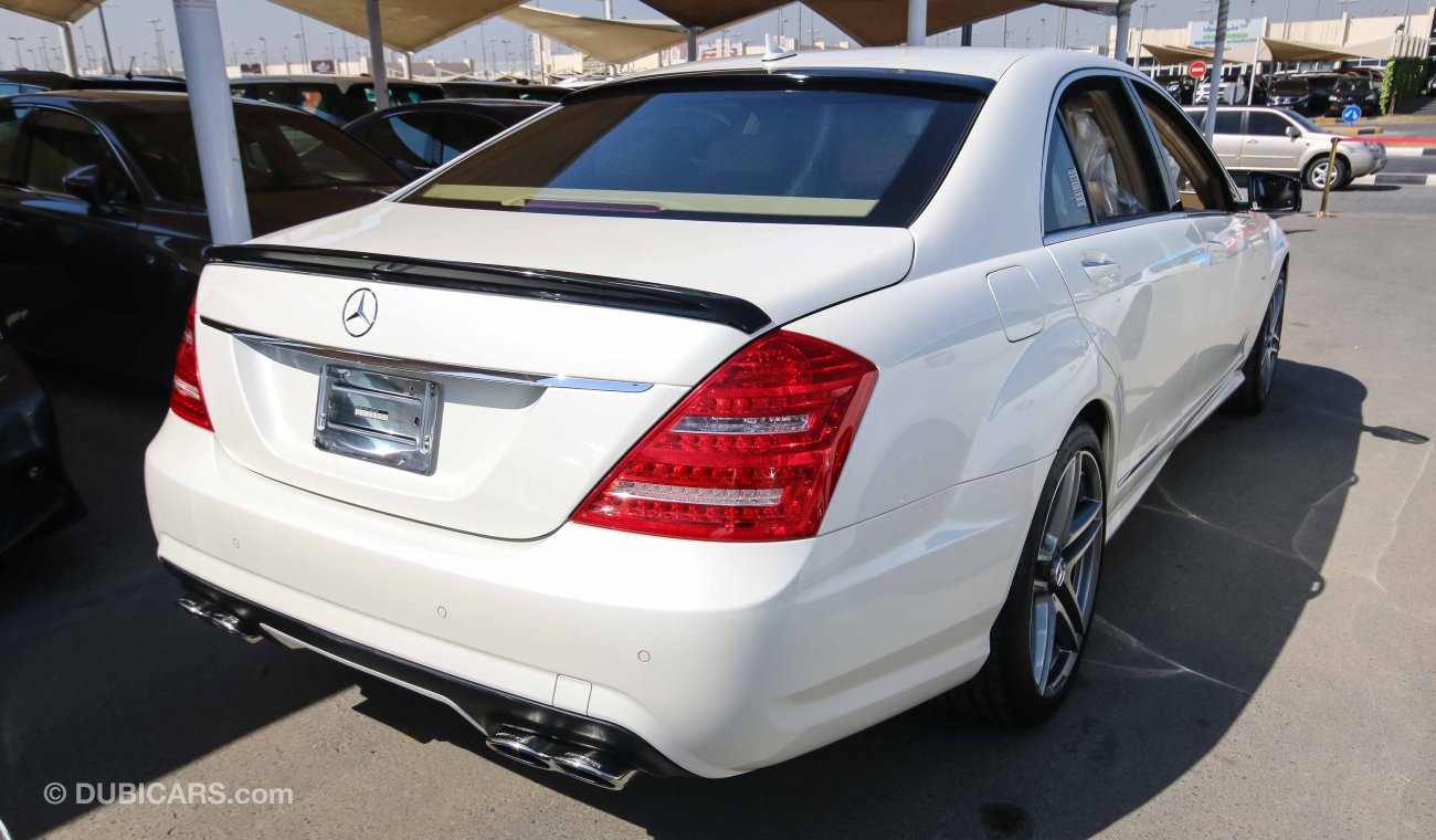 مرسيدس بنز S 550