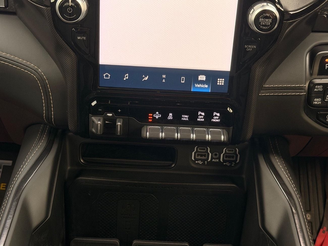 رام 1500 Limited 5.7L (5 Seater)