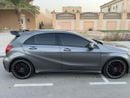 Mercedes Benz A35 AMG مرسيدس-AMG A45 واحدة من أقوى سيارات الهاتشباك الرياضية في العالم. بفضل محركها الجبار رباعي الأسطوانا