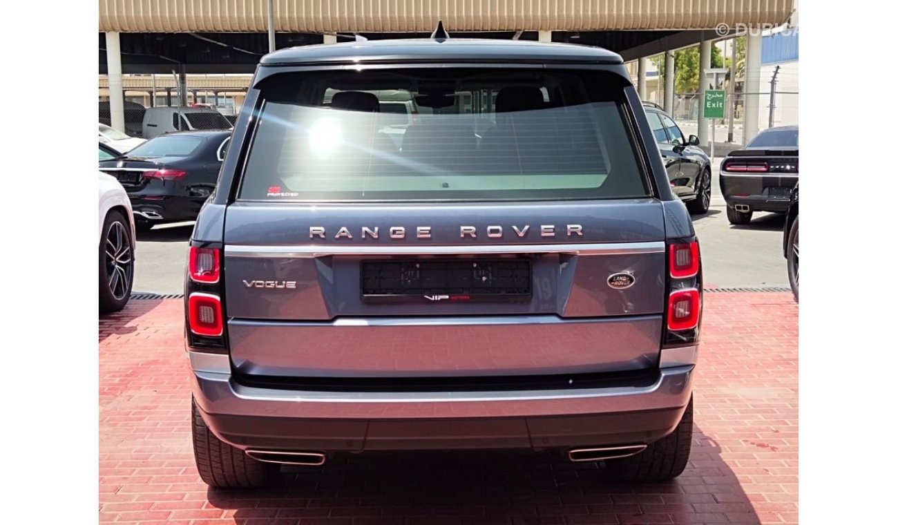 Land Rover Range Rover Vogue HSE under warranty 2019 GCC