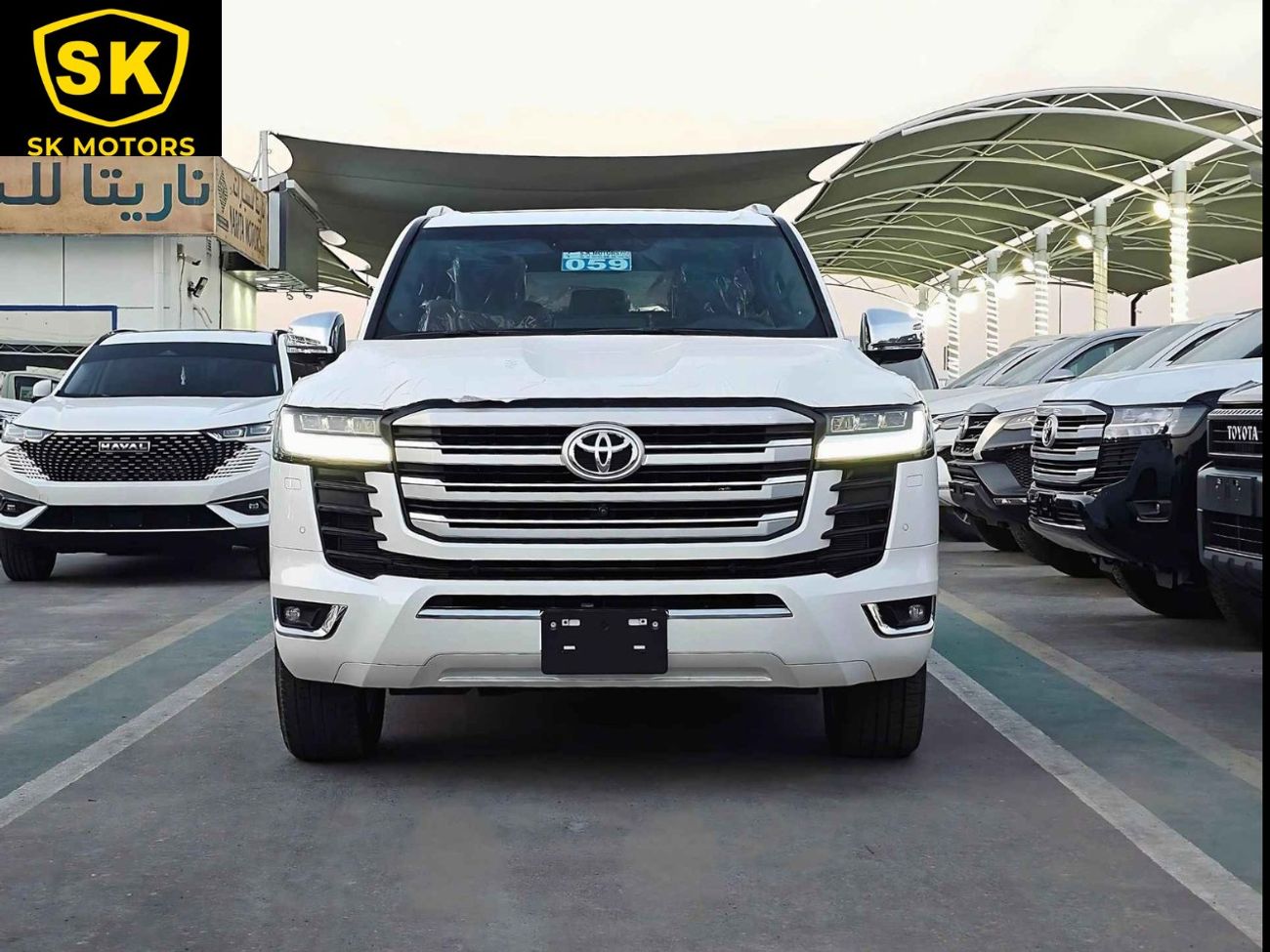 Toyota Land Cruiser VXR TWIN TURBO / EURO 4 / FULL OPTION / 3.5L V6 PETROL / BIG DVD / JBL SPKR / HEADUP / CODE # VXR3M)