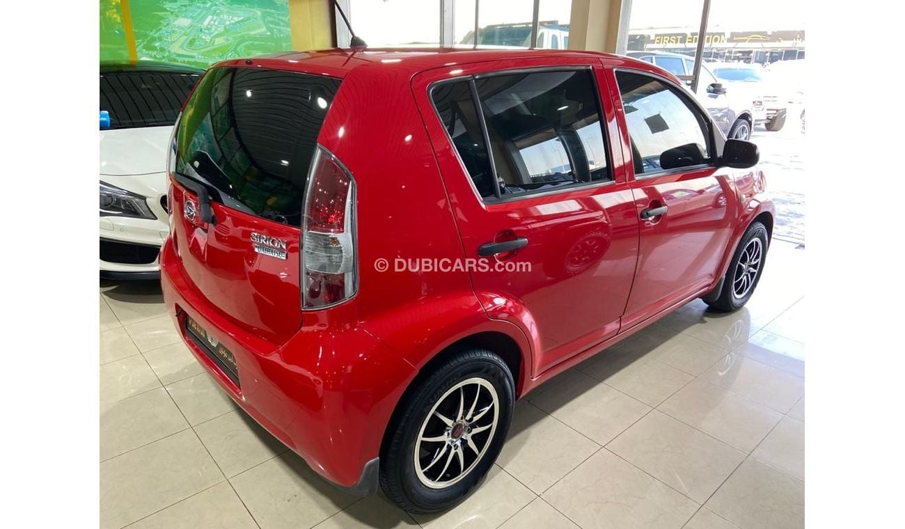 Daihatsu Sirion STANDARD