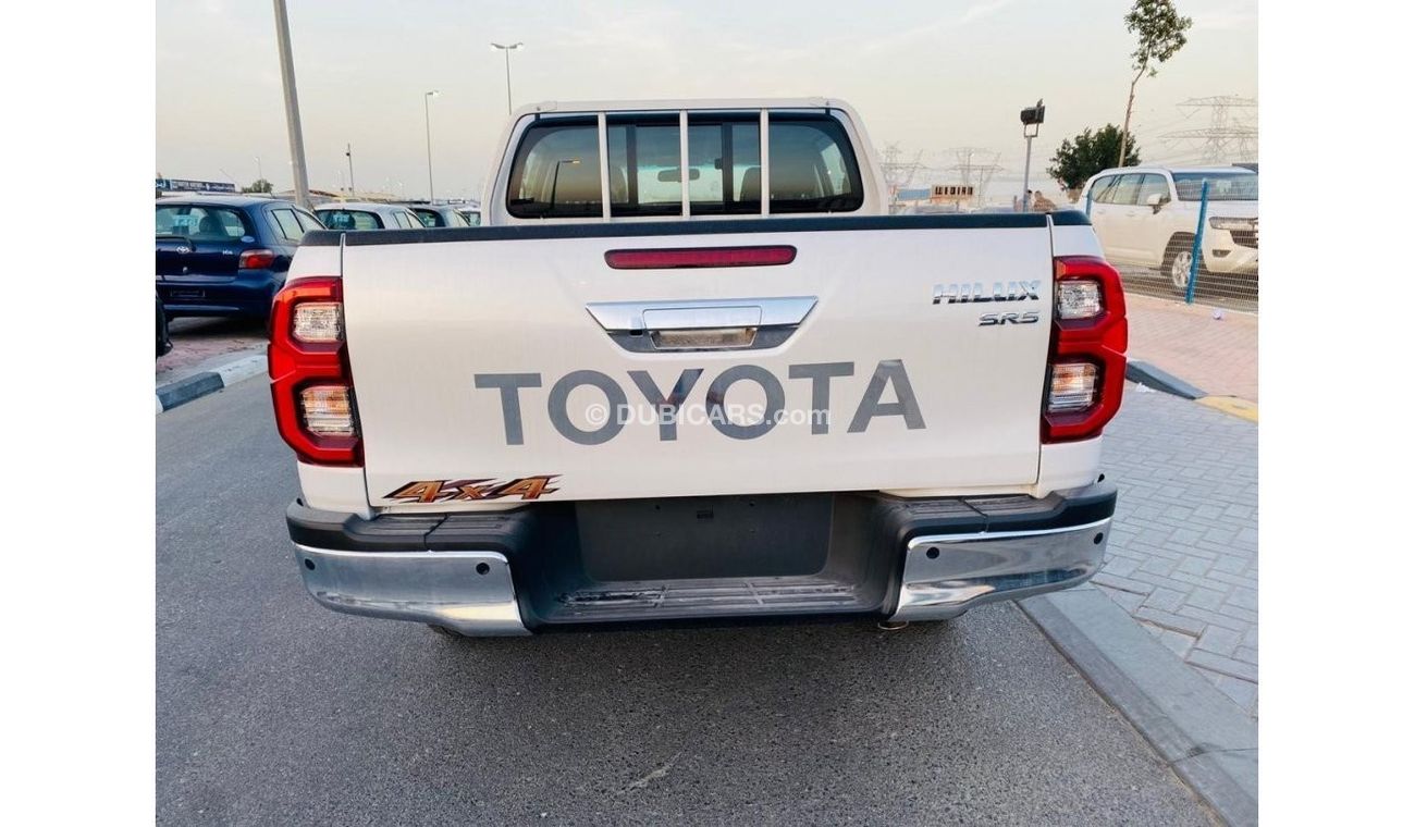 Toyota Hilux TOYOTA HILUX 4.0 AT WHITE 2023 * EXPORT ONLY *