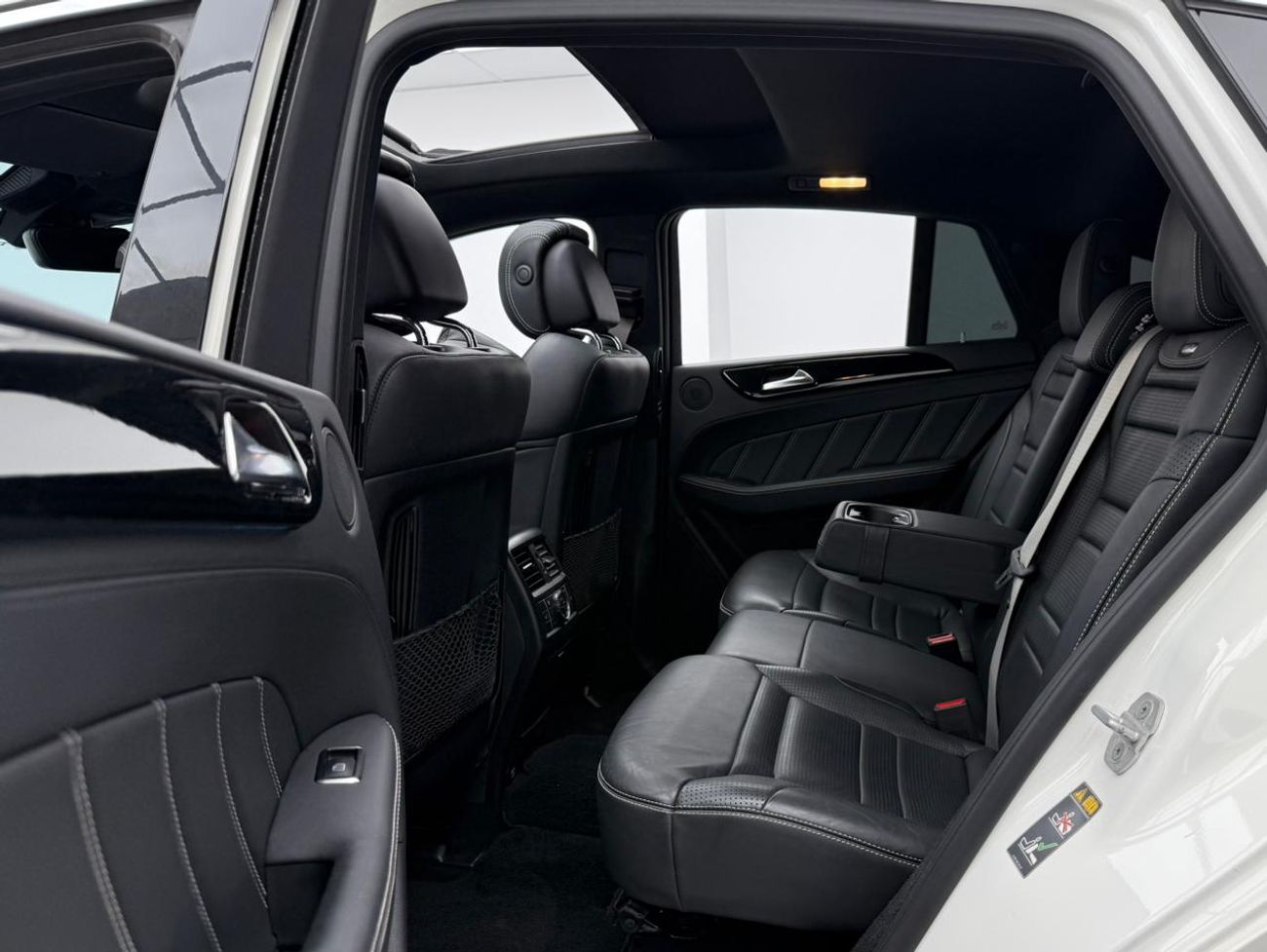 مرسيدس بنز GLE 63 S AMG 2016 Mercedes-Benz GLE 63 S AMG, Excellent Condition ,Japanese Spec.