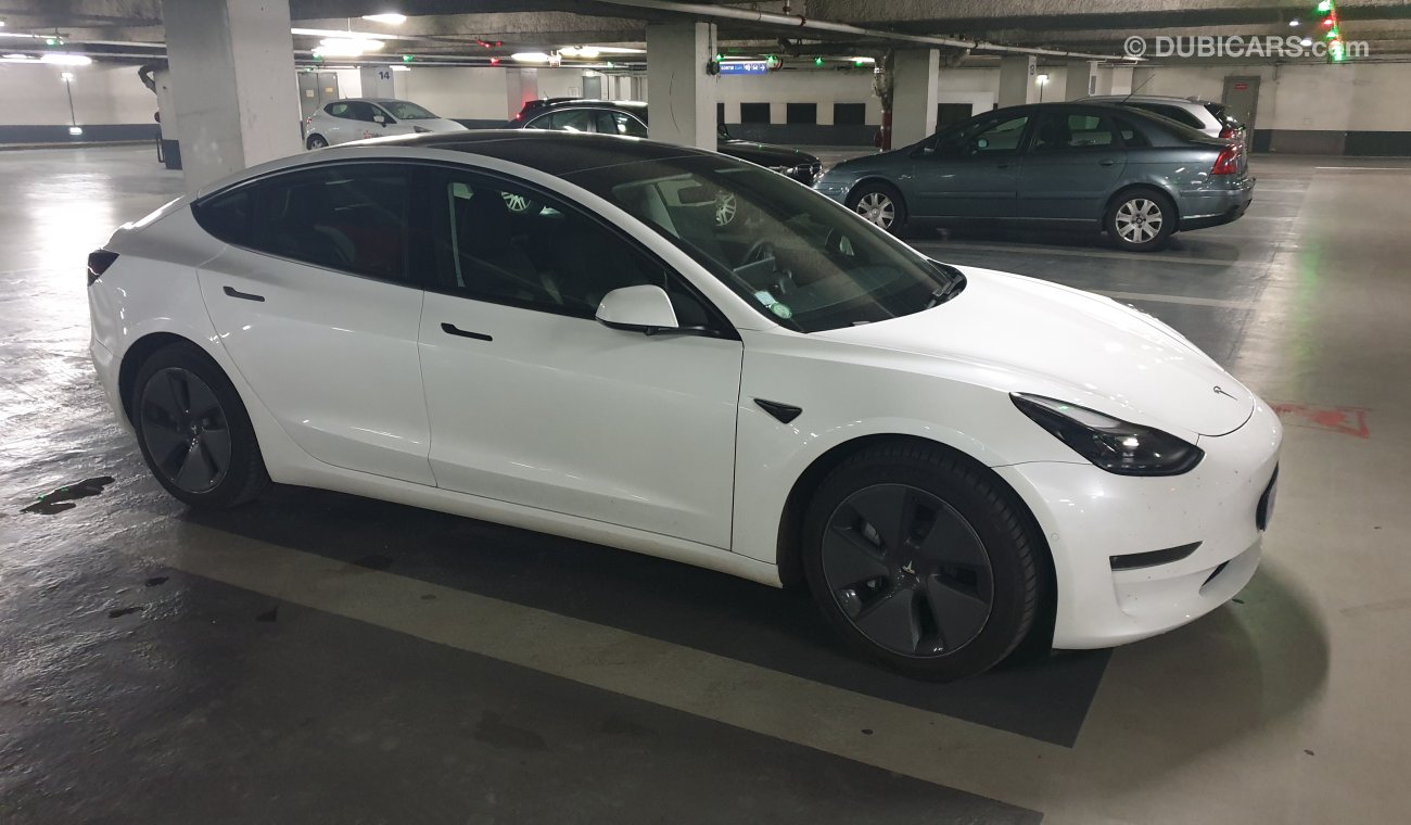 Tesla Model 3 Long Range 2021 Model