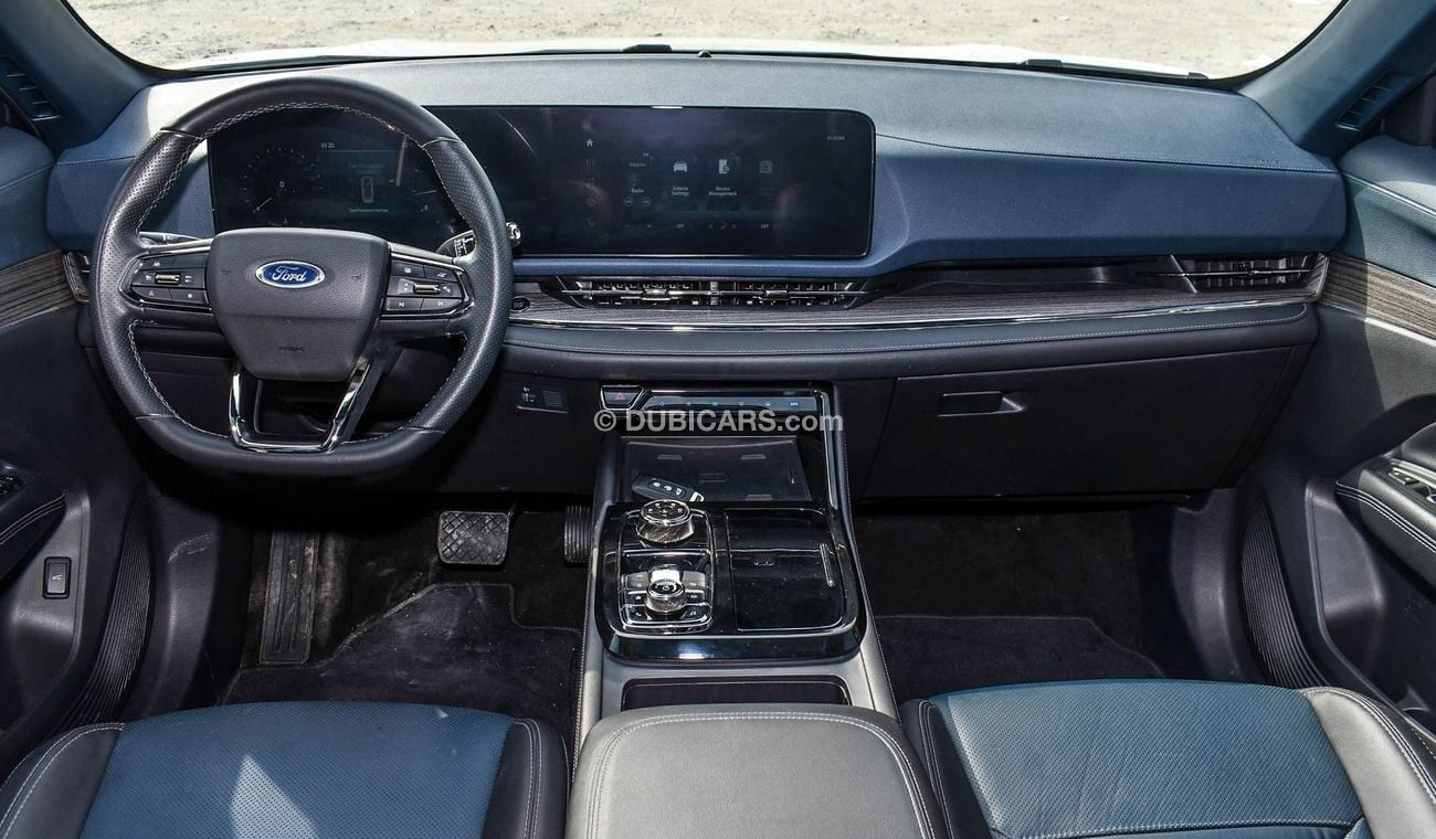 فورد تيريتوري TITANIUM