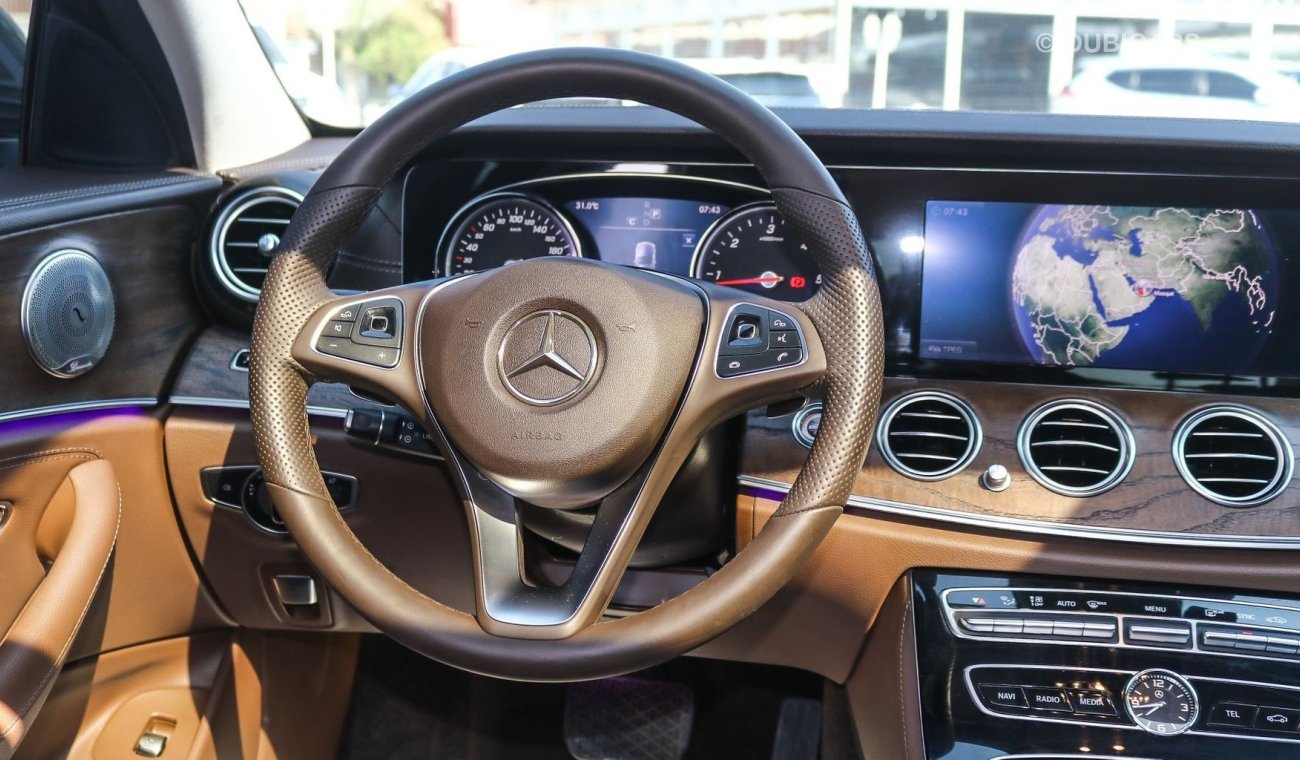 Mercedes-Benz E 220 DIESEL  LUXURY  4MATC