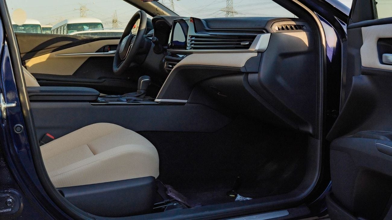 Toyota Camry 2025 Toyota Camry LE 2.5L AT Hybrid (Blue)