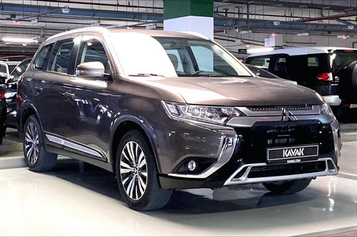 Mitsubishi Outlander GLX Midline | Guaranteed Warranty | 0 Down Payment