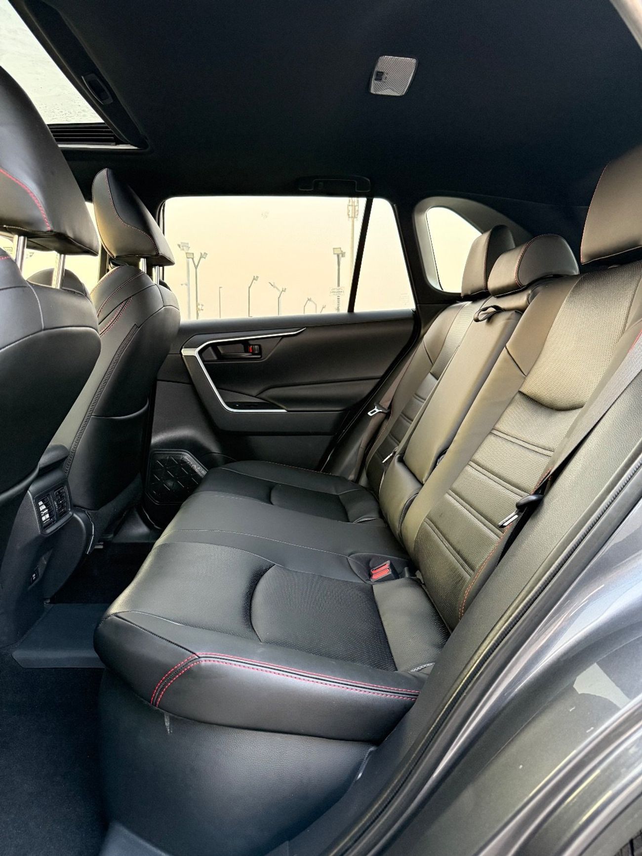 تويوتا راف ٤ VXR HEV 2.5L (219 HP) AWD 2021 TOYOTA RAV4 PRIME SE PLUG-IN HYBRID 4x4 FULL OPTIONS IMPORTED FROM US