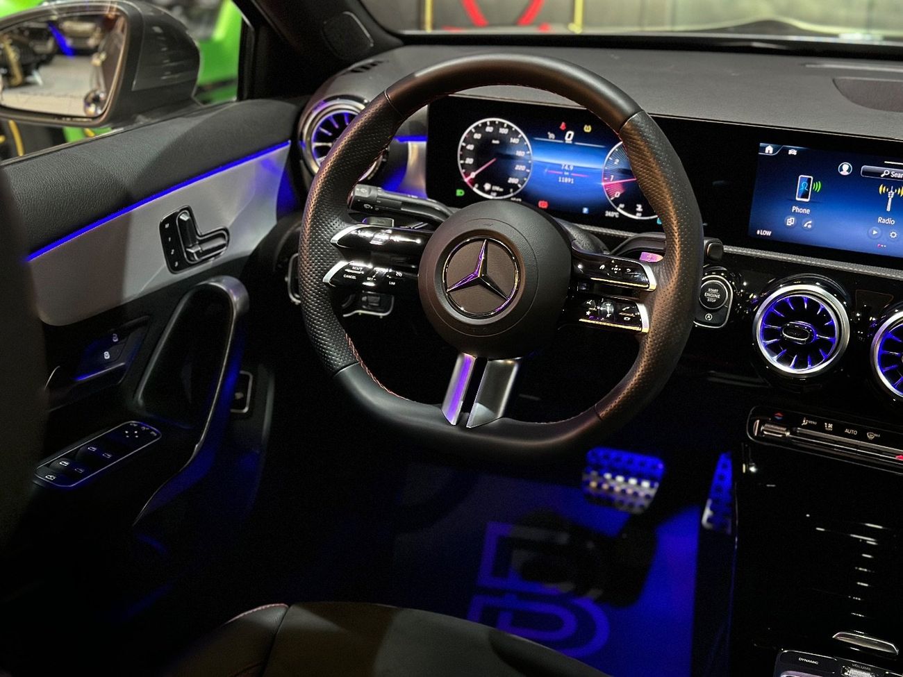 Mercedes-Benz A 200 Premium 1.4L MERCEDES-BENZ A200 | 2025 | GCC | UNDER WARRANTY & SERVICE CONTRACT FREE (GARGASH)