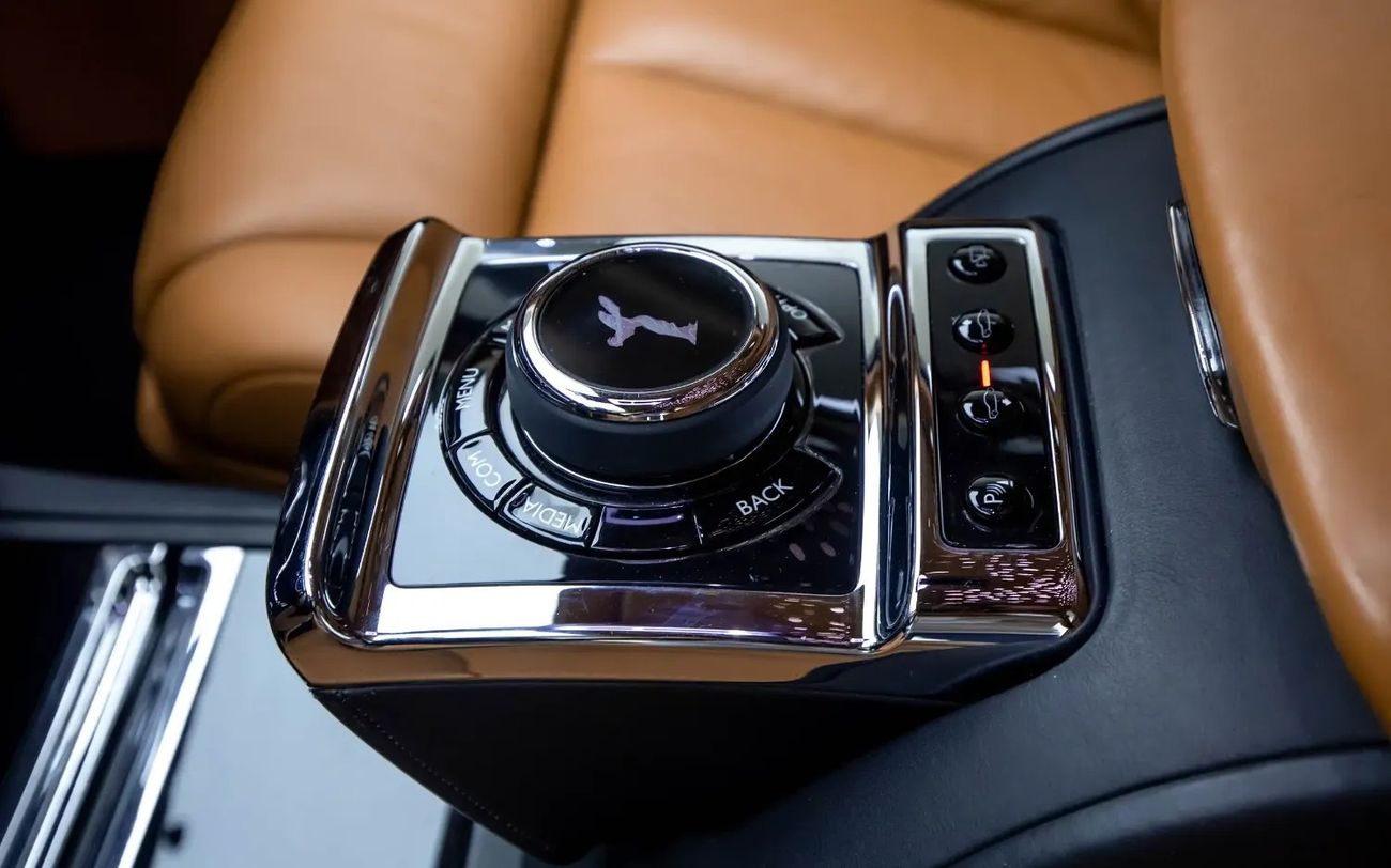 Rolls-Royce Phantom Std 6.8L - Euro Spec