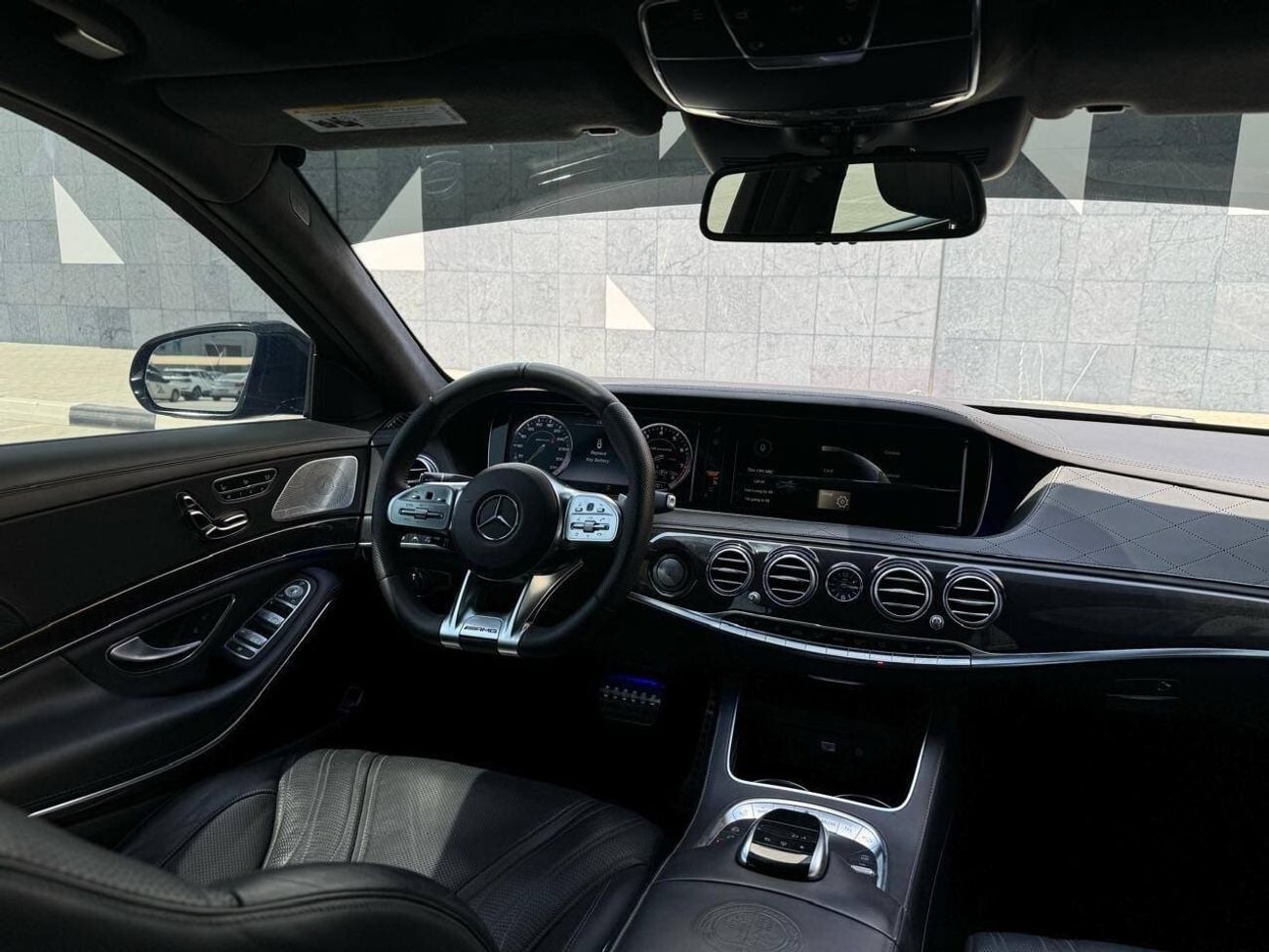 Mercedes-Benz S 63 AMG Std 5.5L