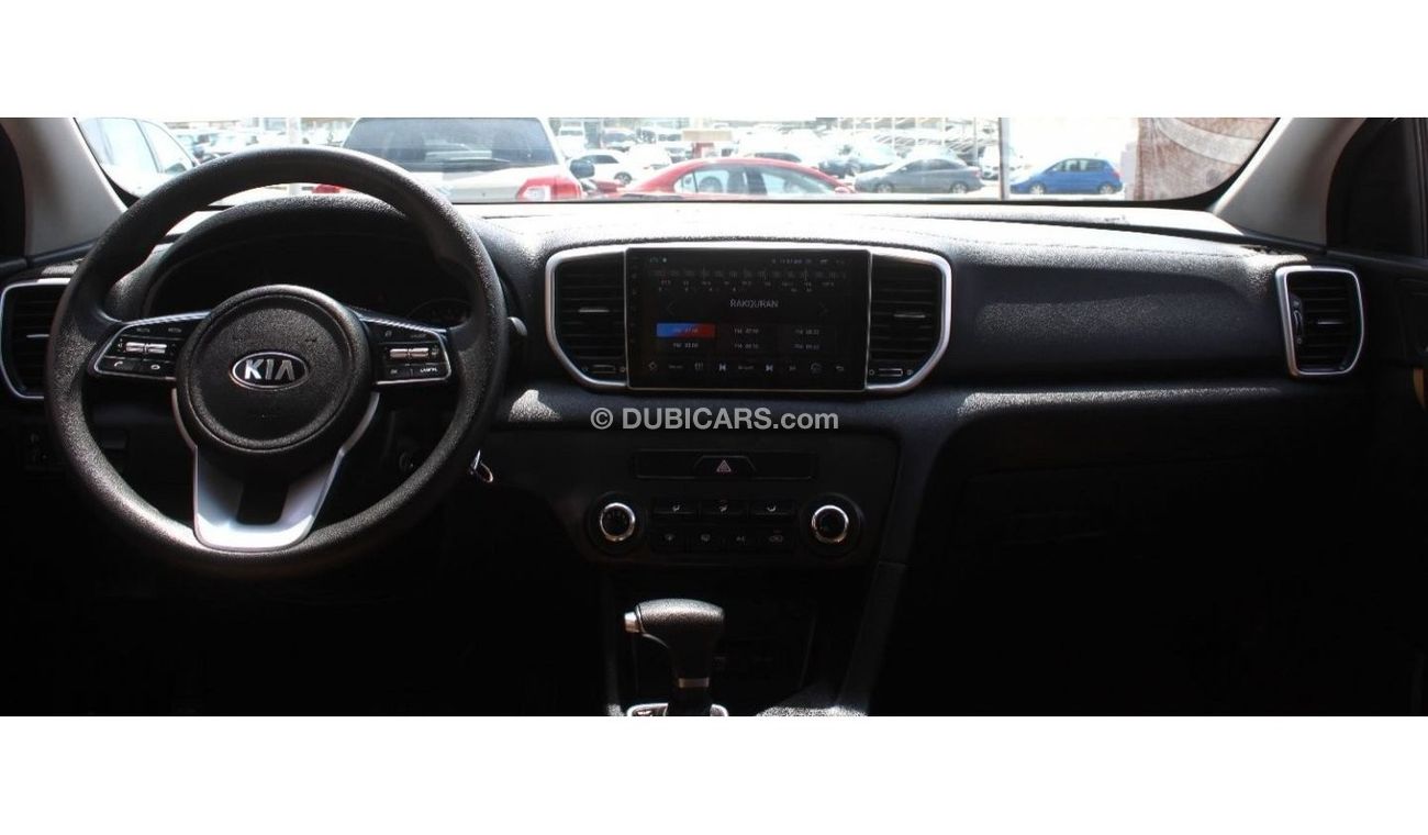 Kia Sportage EX ACCIDENTS FREE - GCC - ORIGINAL PAINT - PERFECT CONDITION INSIDE OUT - ENGINE 1600 CC