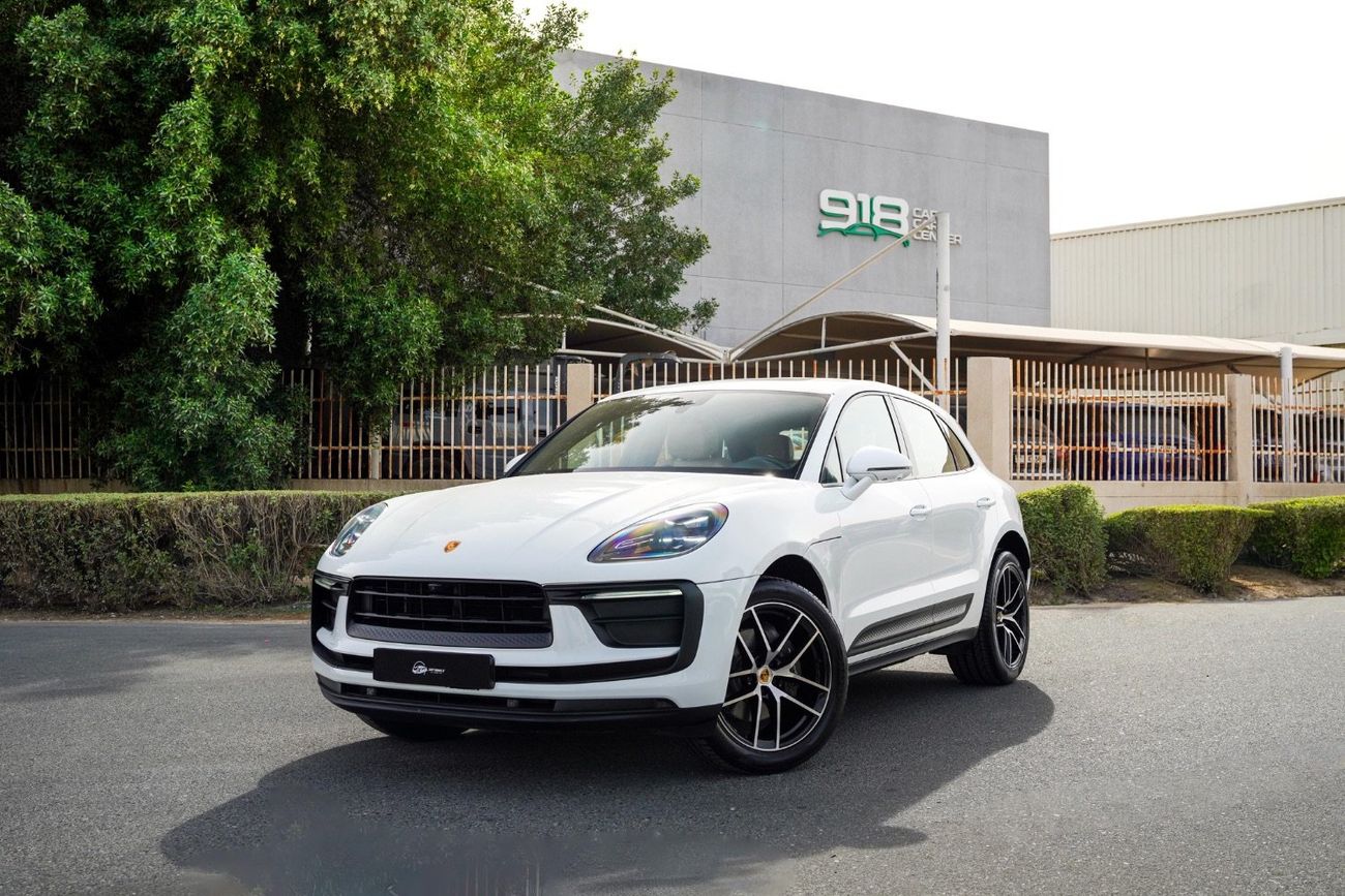 Porsche Macan Base