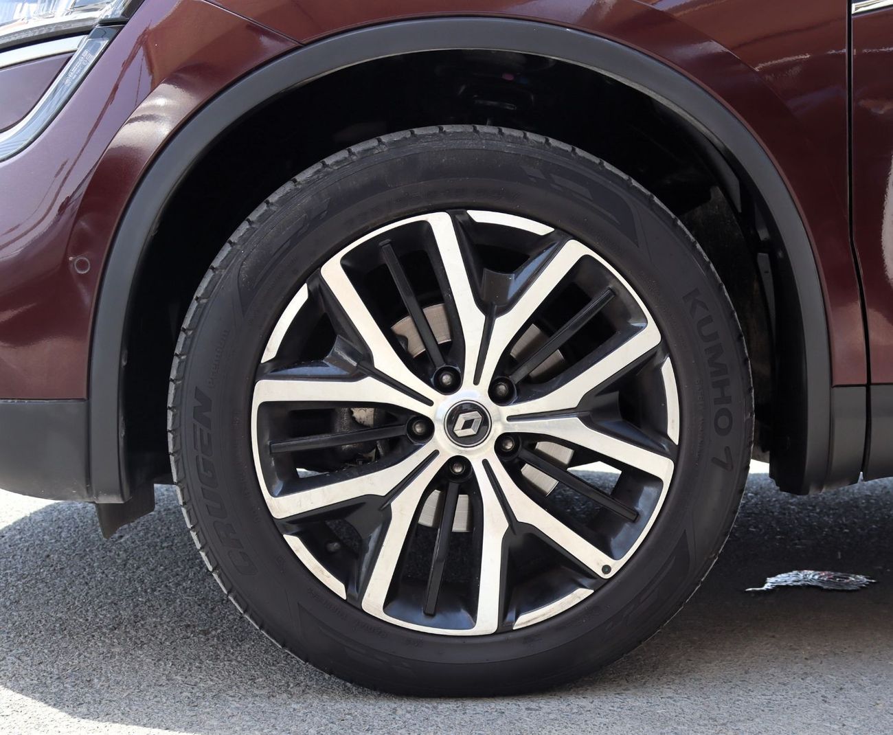 Renault Koleos LE ACCIDENTS FREE - GCC  - FULL OPTION - PERFECT CONDITION INSIDE OUT