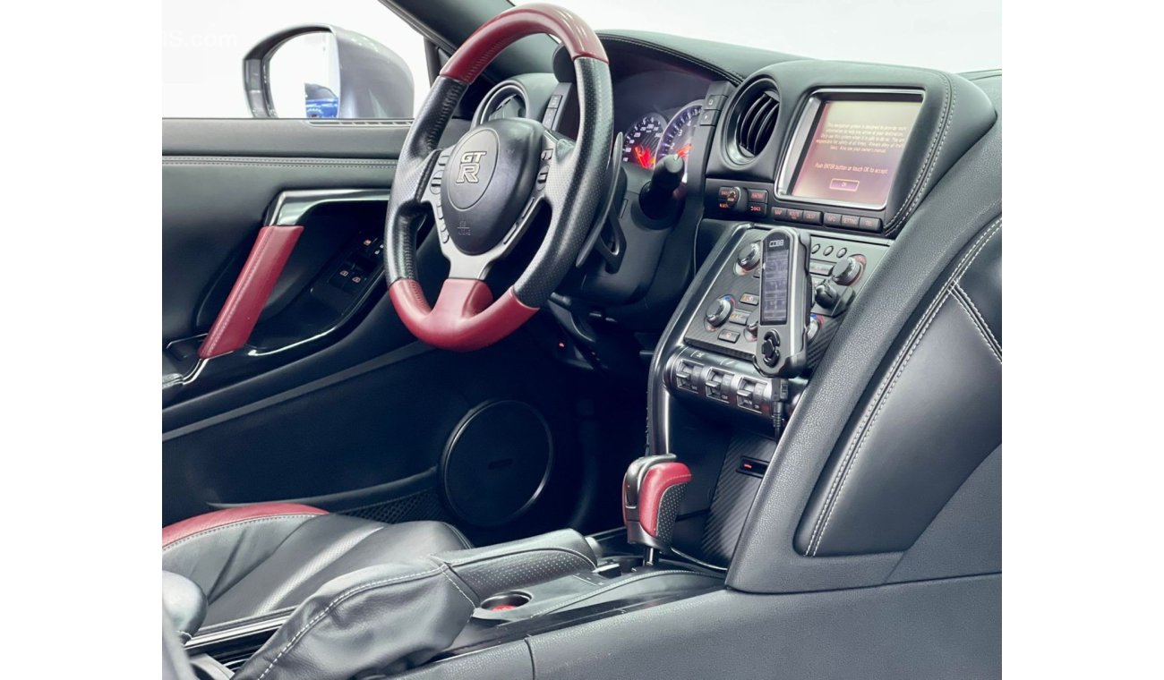 نيسان GT-R 2015 Nissan GT-R Alpha 6+, Full Service History, Warranty, GCC