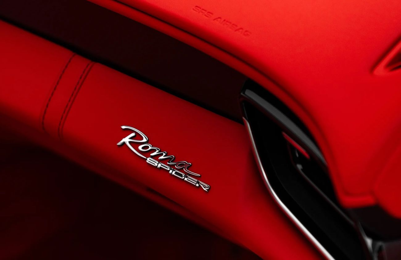 Ferrari Roma 3.9L V8 Twin-Turbocharged Engine