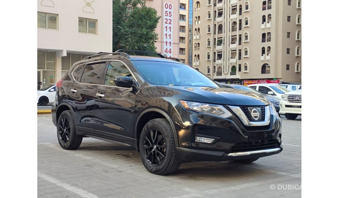 نيسان روج NISSAN ROGUE 2.5L // 2018 // AWD SV MIDNIGHT , VERY GOOD CONDITION // FOR EXORT OR LOCAL