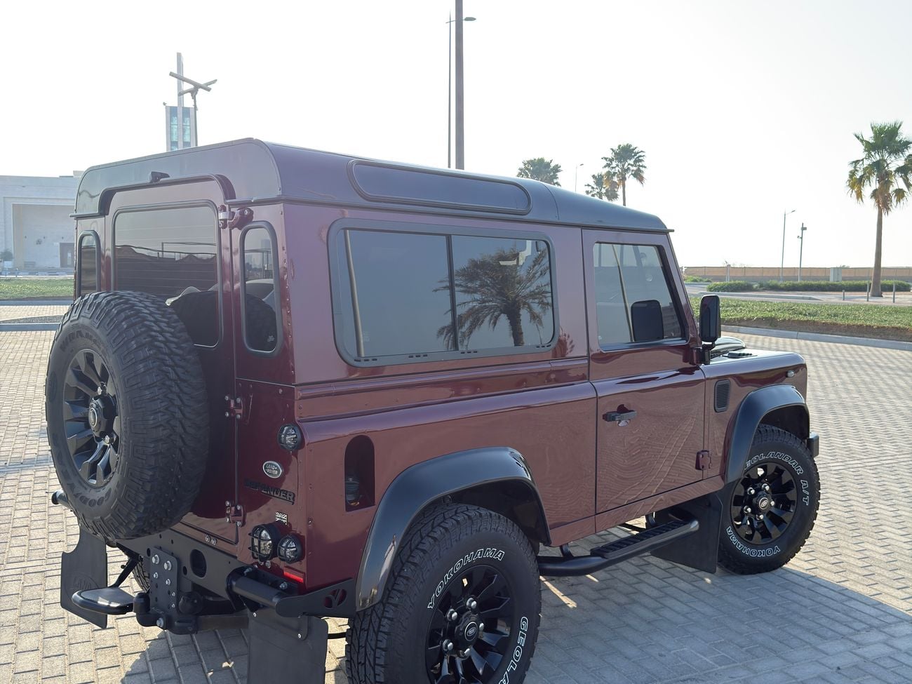 Land Rover Defender 2.2