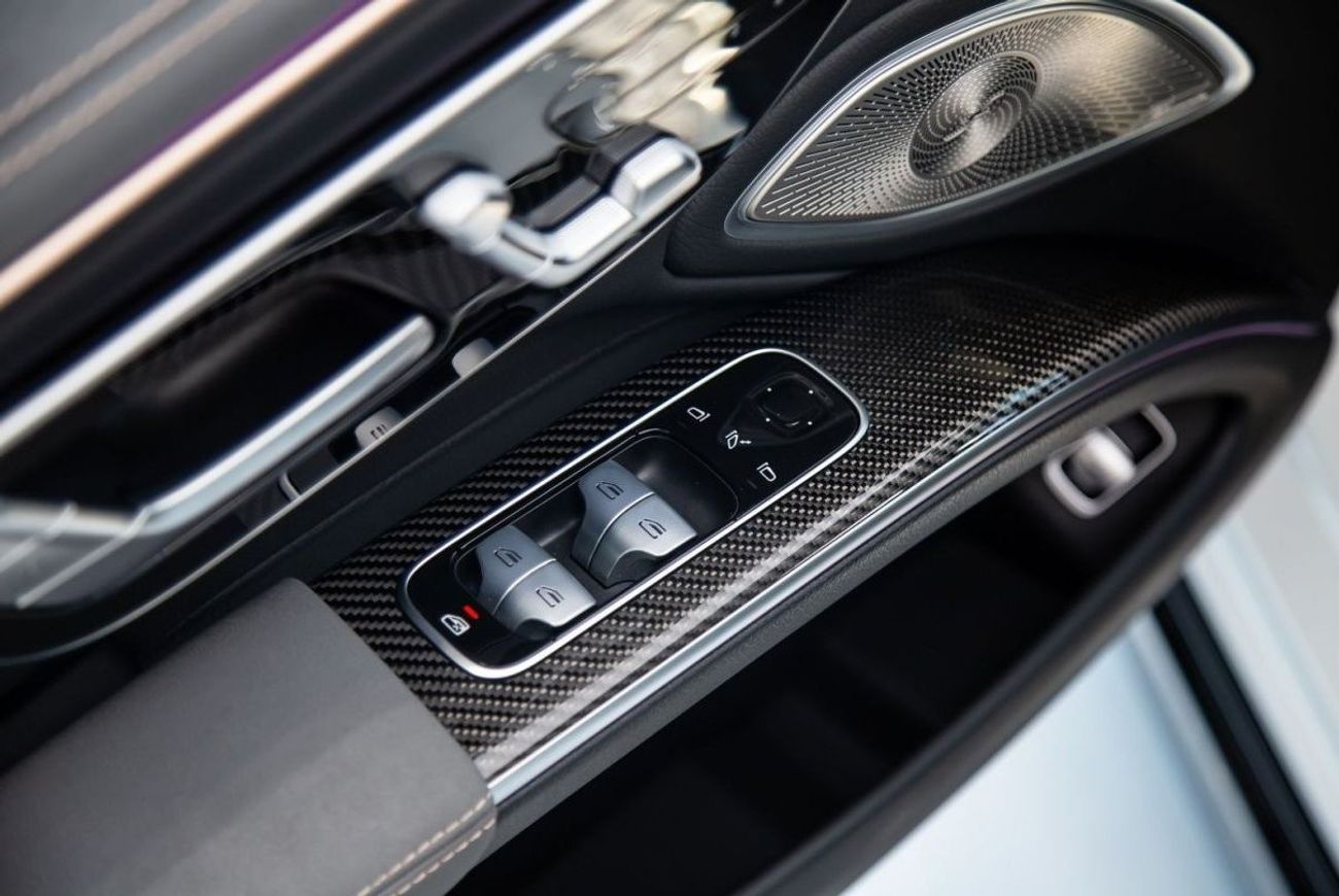 Mercedes-Benz EQS 580 Premium + Mercedes Benz EQS 580