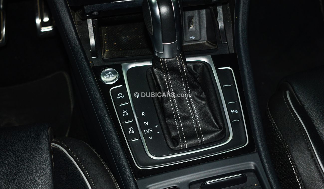 Volkswagen Golf R