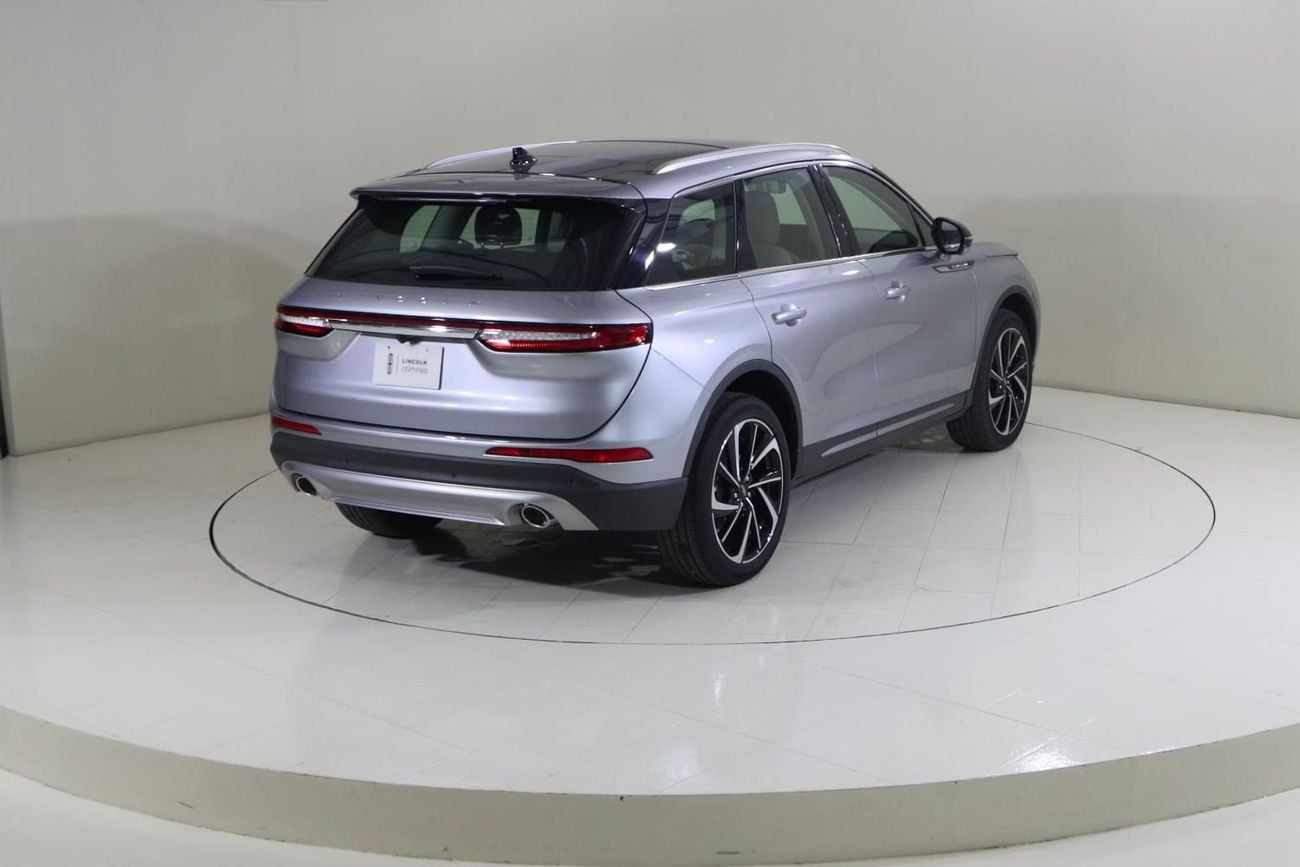 Lincoln Corsair RESERVE COR423 / AL TAYER MOTORS AL QOUZ SHOWROOM