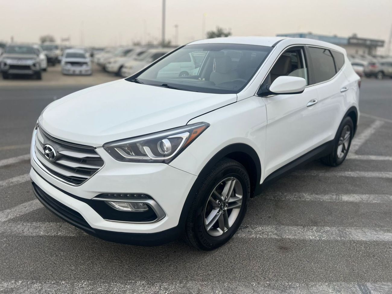 هيونداي سانتا في 2018 HYUNDAI SANTAFE SPORT -  4X4 - 4wheel drive - V4 - 2.7 L - Rear Cam - Bluetooth-