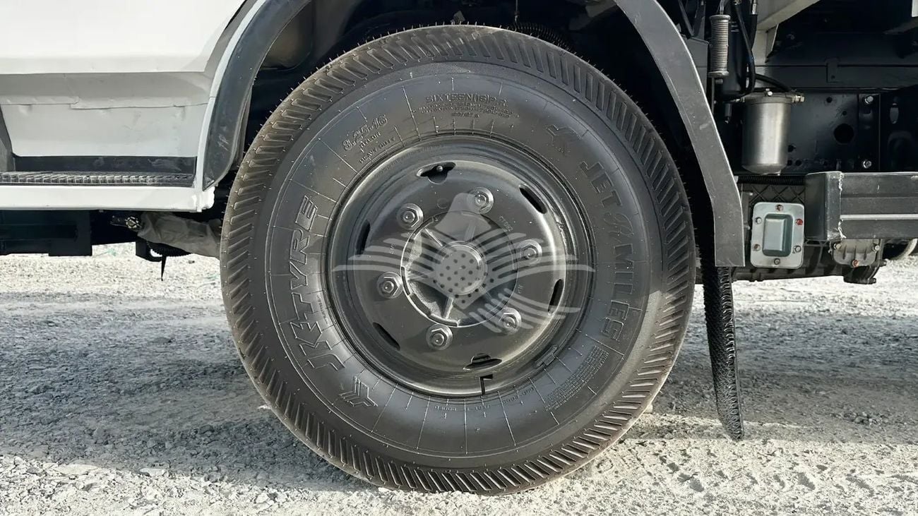 إس إم إل إيسوزو سمراٹ T3500 ترک SML ISUZU Samrat T3500 Truck 3.5L 4x2 LHD Diesel MT