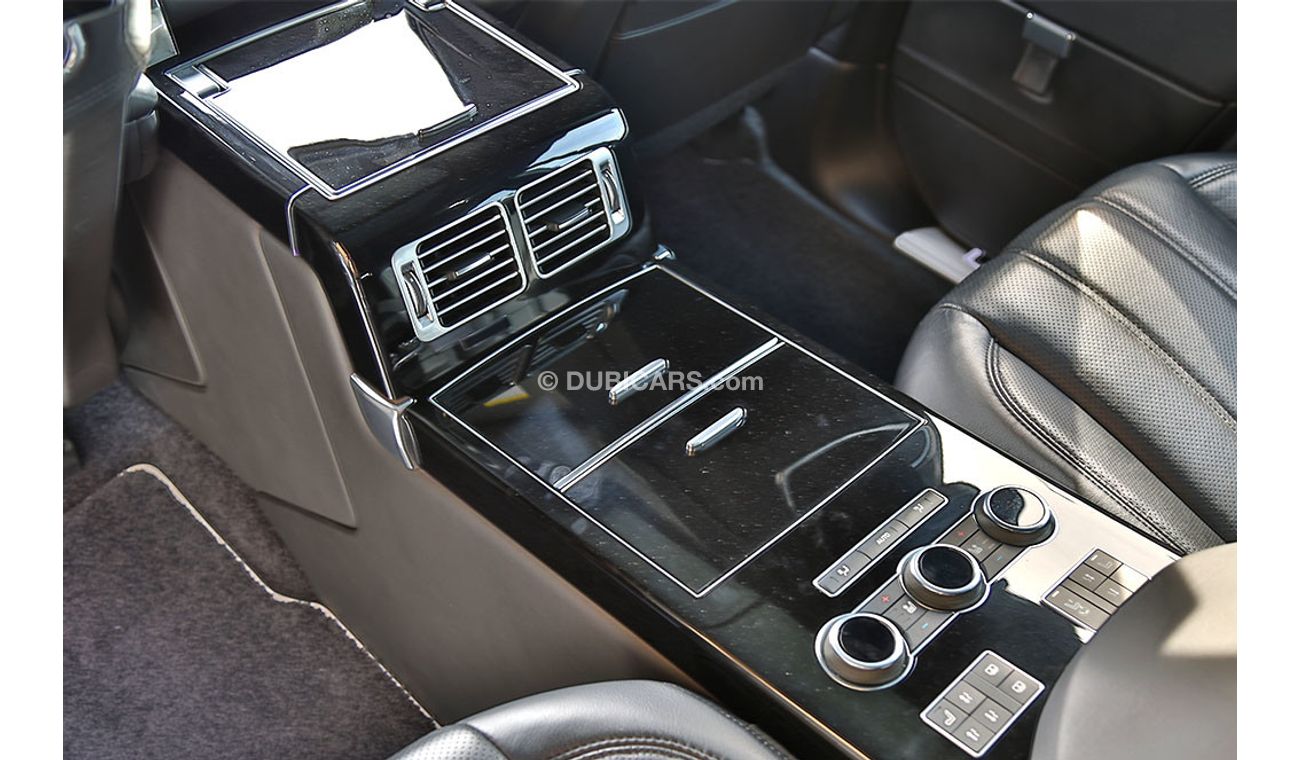 Land Rover Range Rover Long Wheelbase 2016