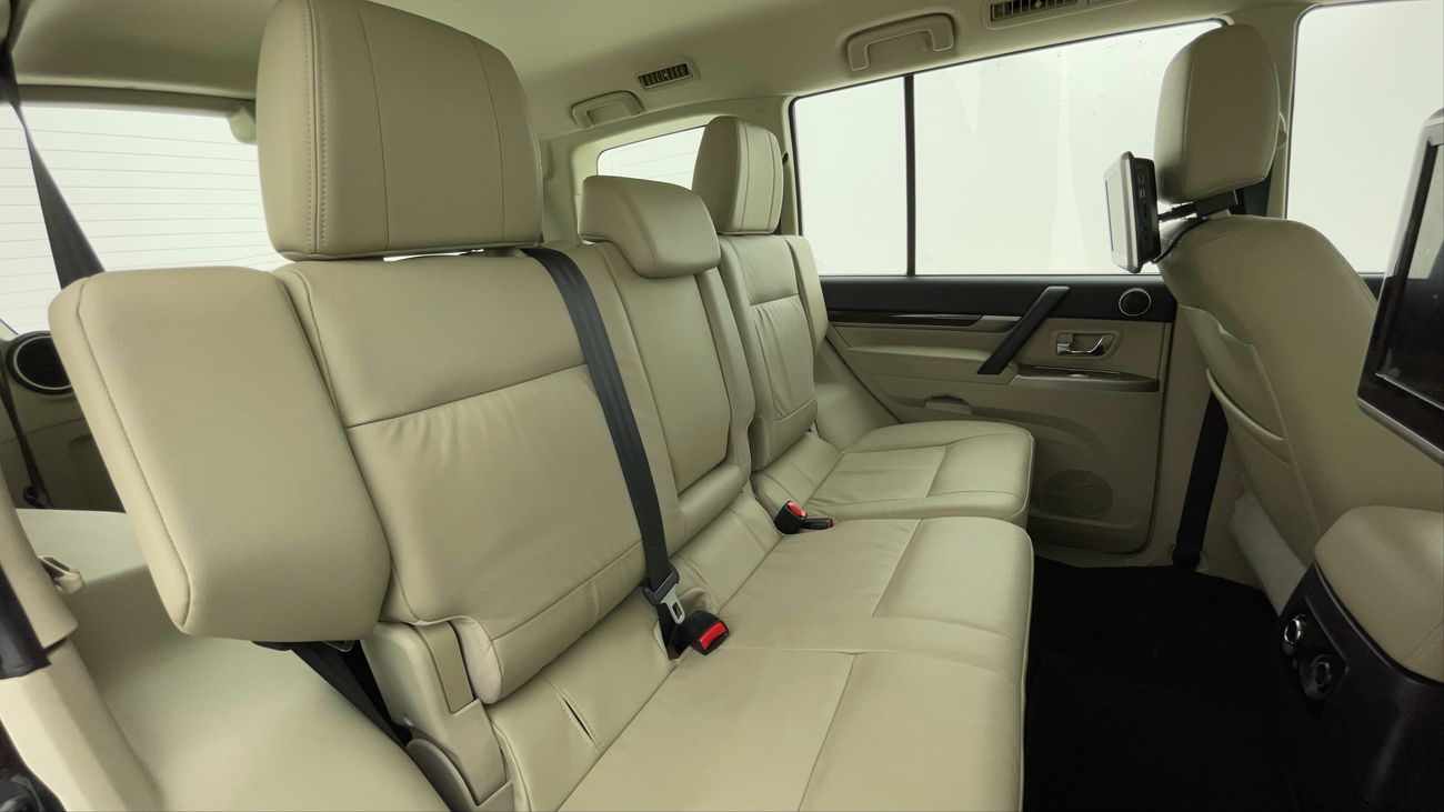 Mitsubishi Pajero GLS HIGHLINE 3.8 | Zero Down Payment | Free Home Test Drive