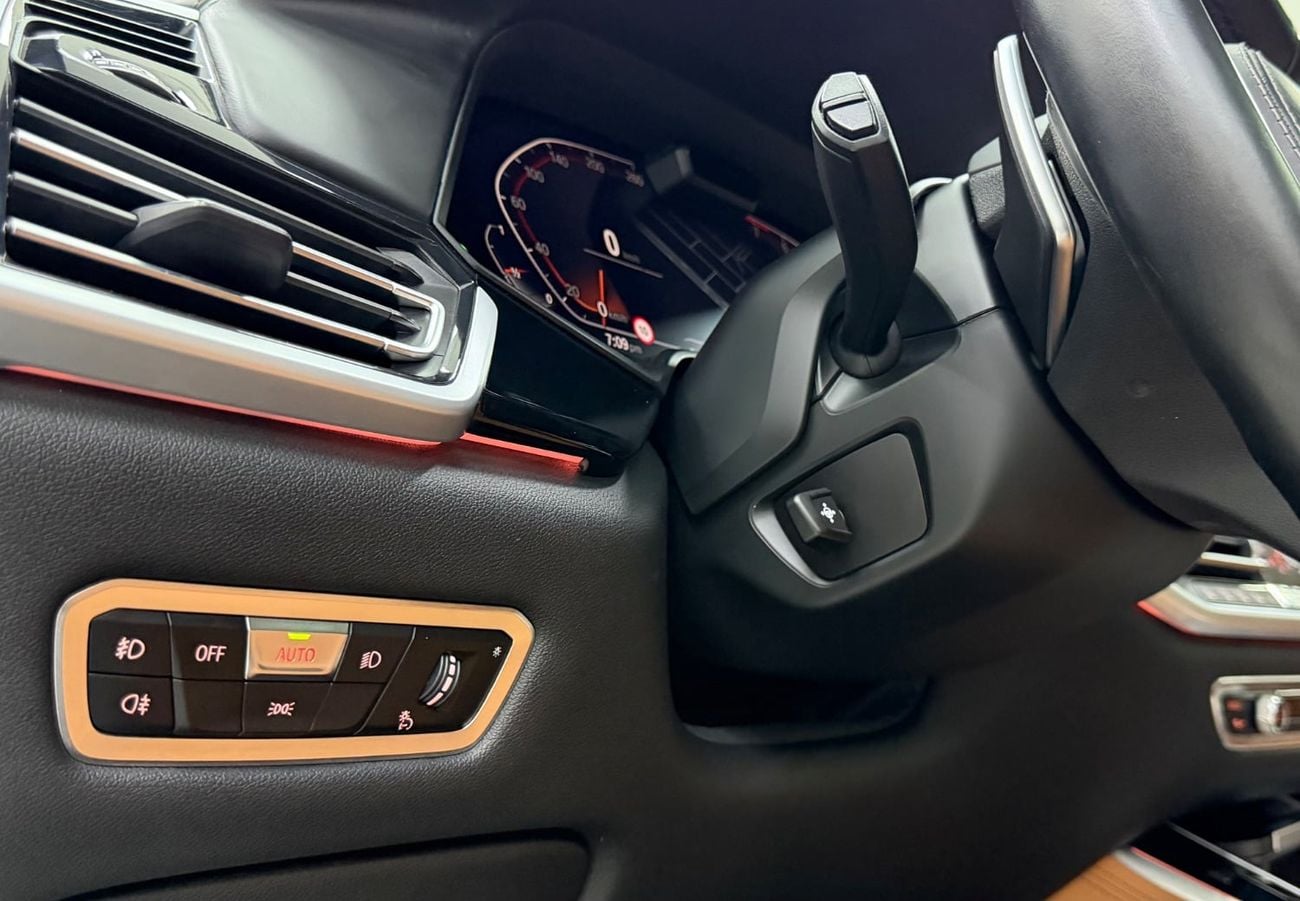 بي أم دبليو X5 40i M SPORT EXCLUSIVE مجلس التعاون الخليجي ... سجل صيانة كامل .. مشغل أقراص DVD .. محرك V6 طقم M .. حالة ممتازة