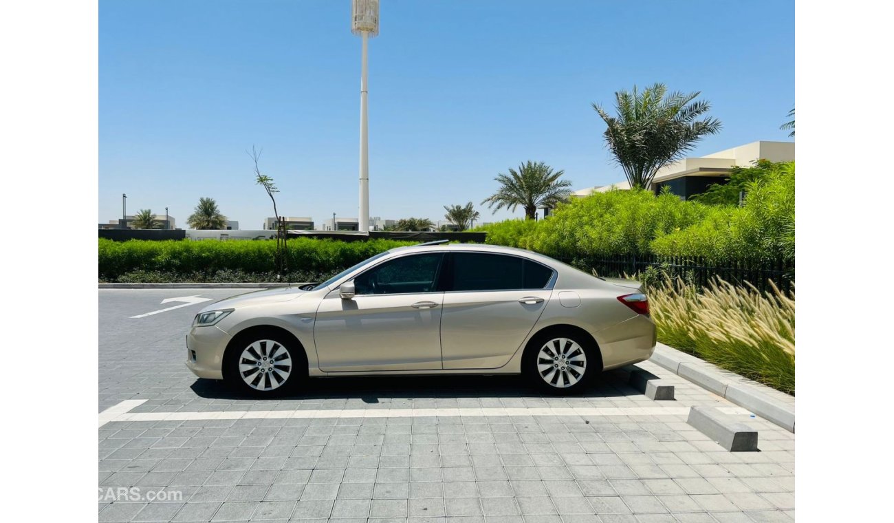 Used Honda Accord Sunroof GCC 2013 for sale in Dubai 515508