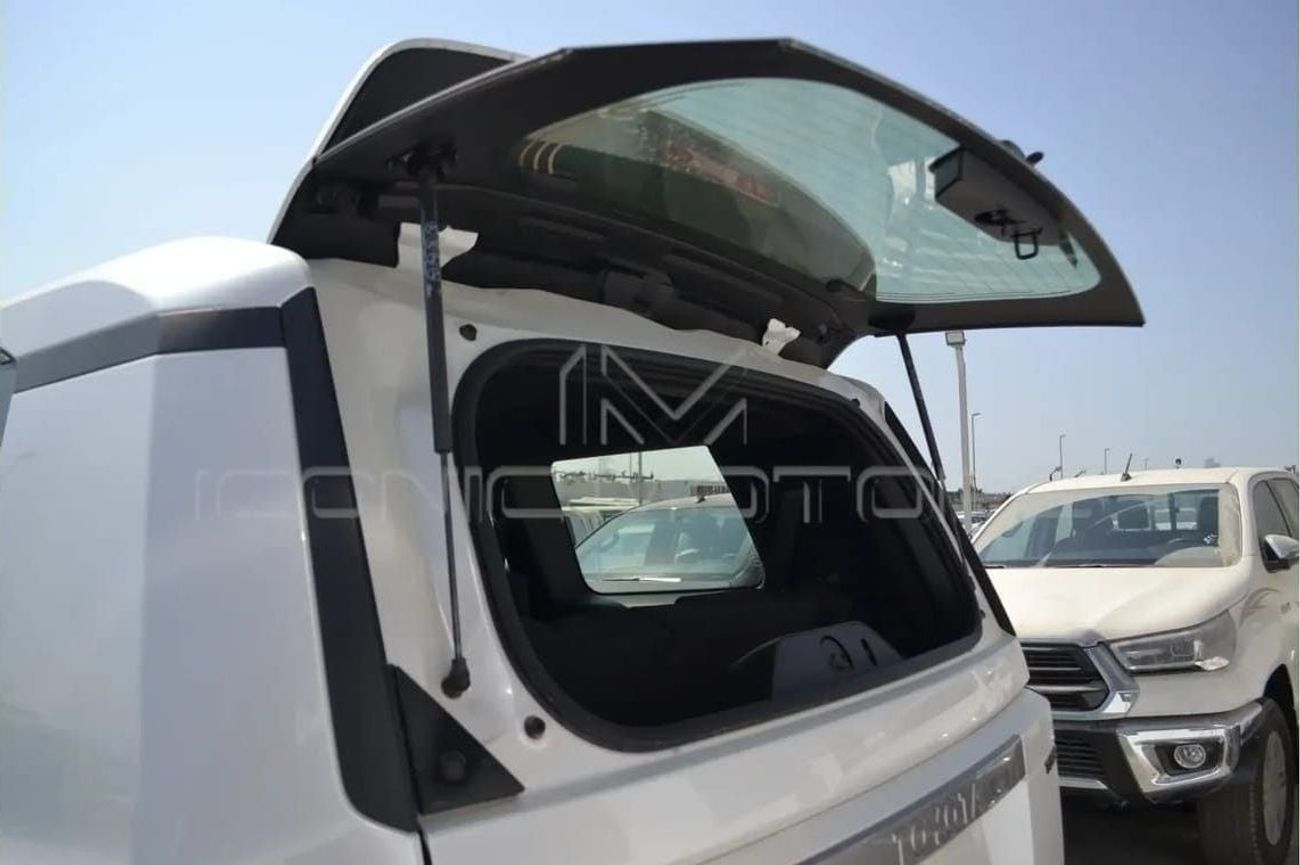 Toyota Prado 2.8L Diesel, LOW OPTION