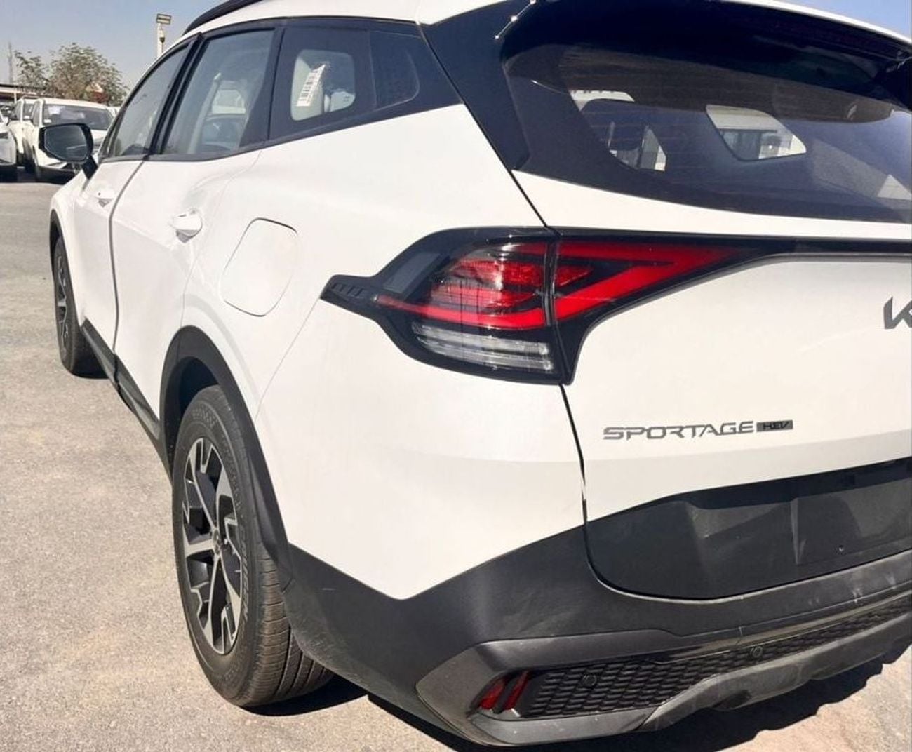كيا سبورتيج DLX Hybrid,2.0L ,Chines spec,  Full option