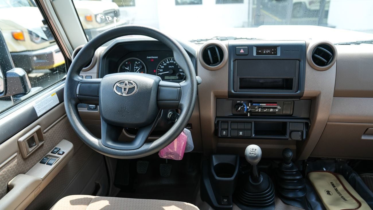 Toyota Land Cruiser LC71 71 MANUAL MID OPTIONS