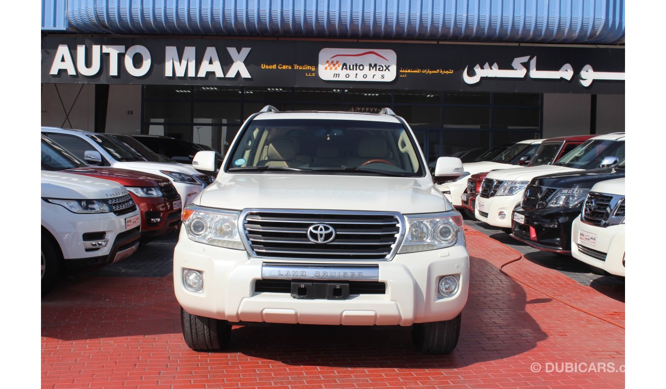 Toyota Land Cruiser GXR V6, (2013) Inclusive VAT