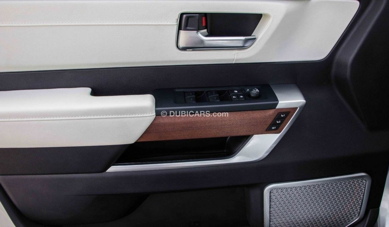 Toyota Sequoia Capstone 4WD/Hybrid/Pano-Roof. Local Registration +10%