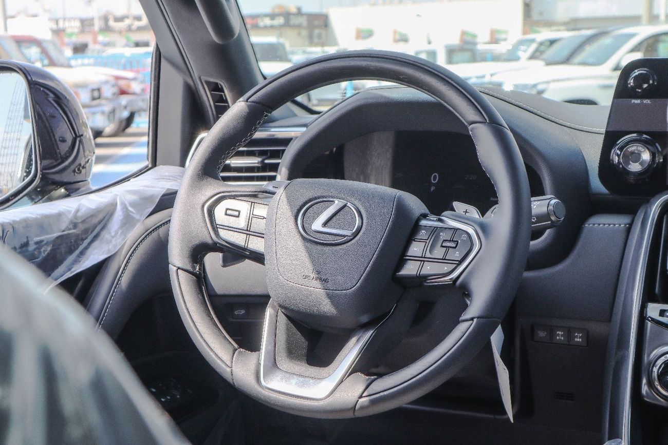 Lexus LX 600 2025 Lexus LX600 (3.5L Twin-Turbo V6, 4WD, Green Color SUV)