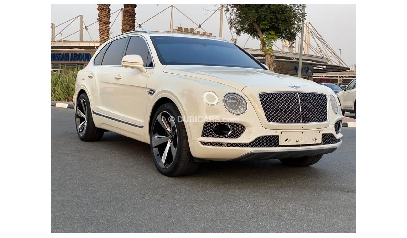 بنتلي بينتايجا سيجناتشر