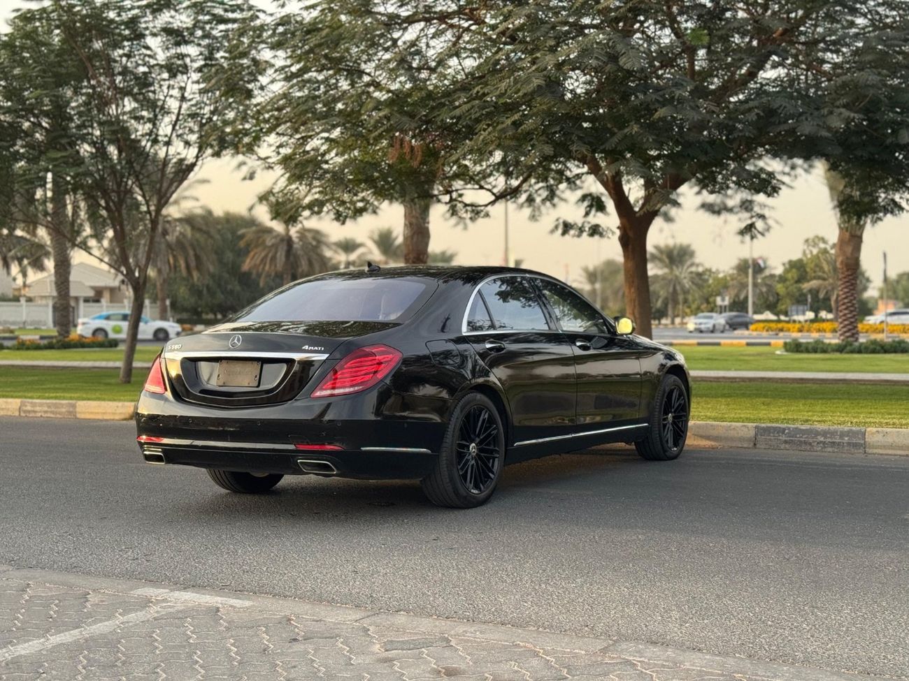 مرسيدس بنز S 550 MERCEDES S550 MODEL 2017 USA SPACE FULL OPTION