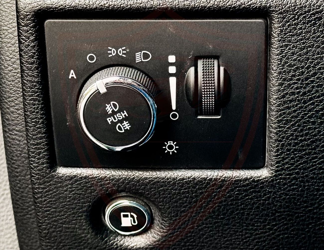 Jeep Grand Cherokee Limited 3.6L Jeep Grand Cherokee | 3.6 L | 2021 | GCC | Accident-Free |  In Excellent Condition | 13