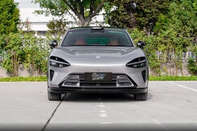 شاومى YU7 Ultra-Long-Endurance High-Performance Four-Wheel Drive Max Edition