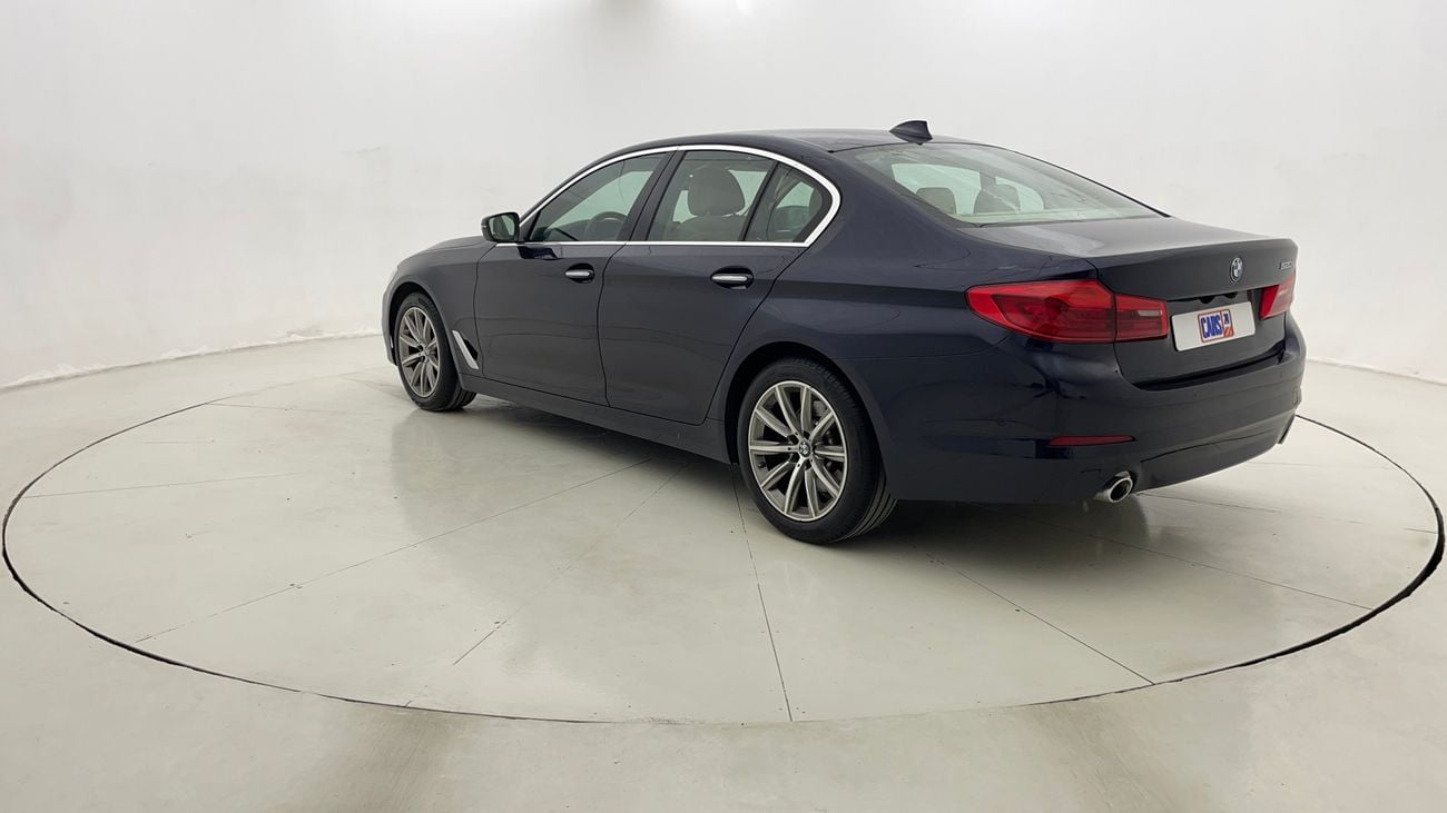 BMW 520i EXCLUSIVE 2 | Zero Down Payment | Home Test Drive