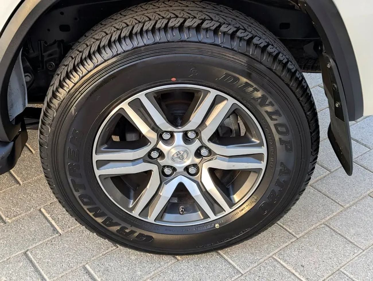 Toyota Fortuner EXR V4 2.7L | GCC Specs | Accident Free